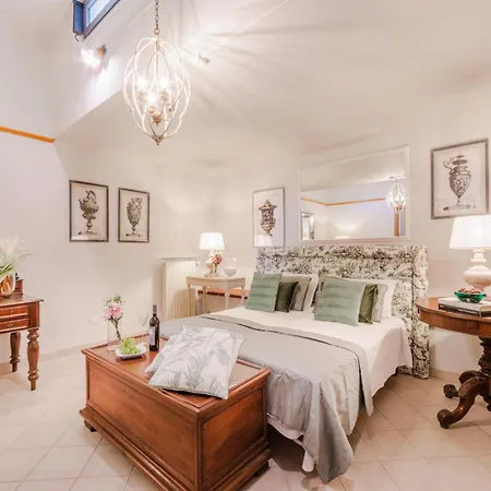 Elegant Retreat In The Heart Of 빌라 루카